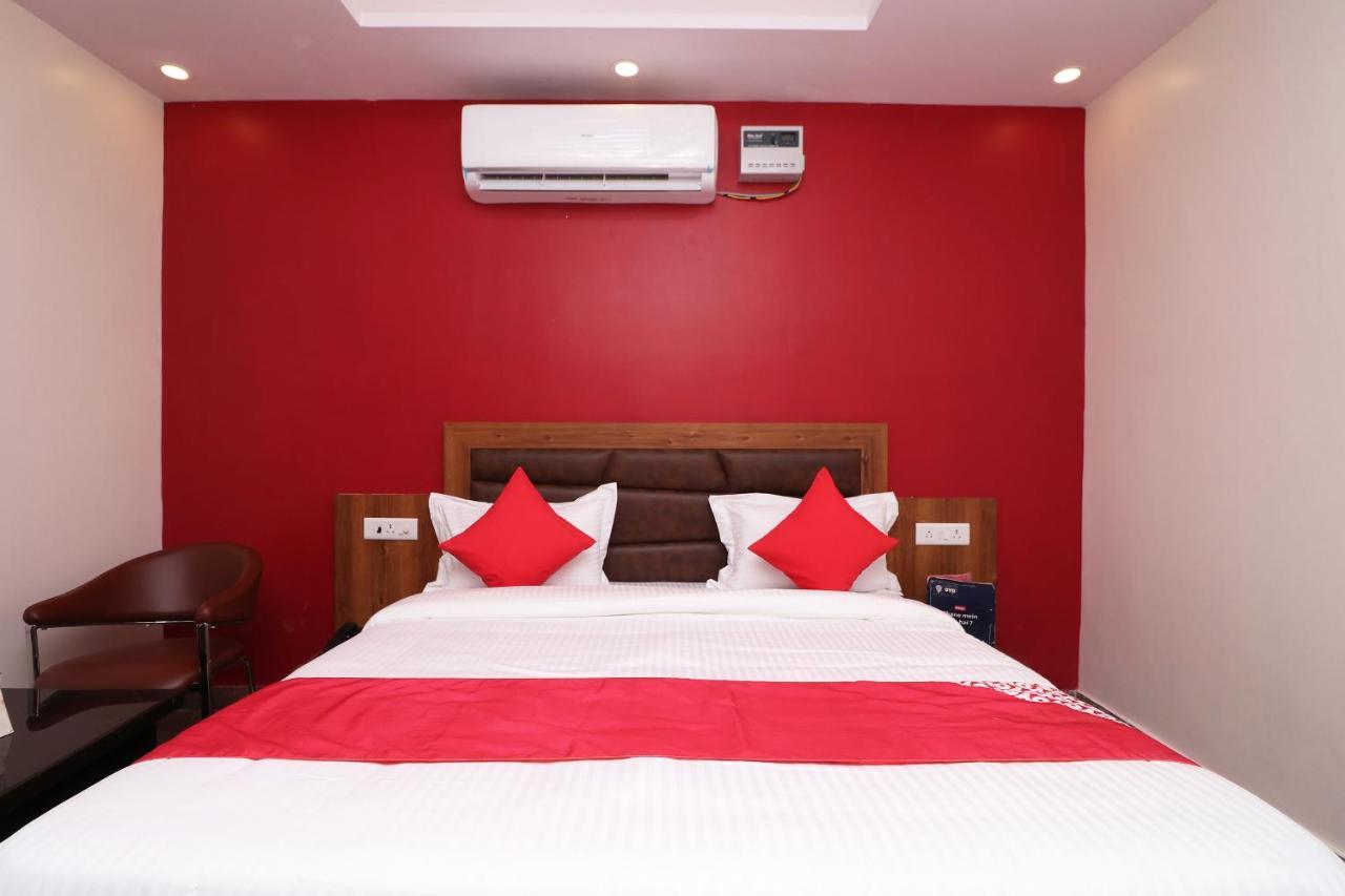 Oyo 36848 Embellish Inn New Delhi Exterior photo